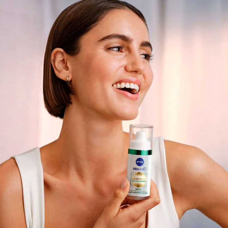 Nivea Luminous 630 Sérum Antimanchas Antiacné, Uso Día Y Noche, Piel Grasa, 30ml