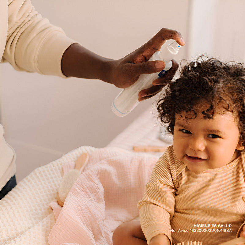 Mustela Agua Para Peinar Refrescante Con Manzanilla 200ml