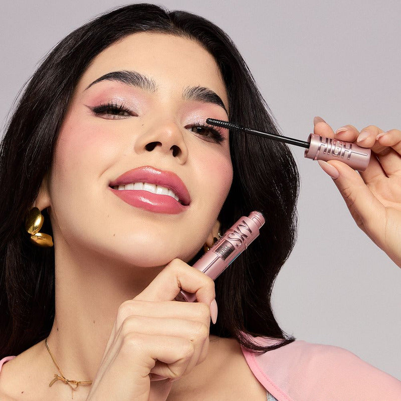 Maybelline Máscara De Pestañas Sky High Color Negro Cosmic Black