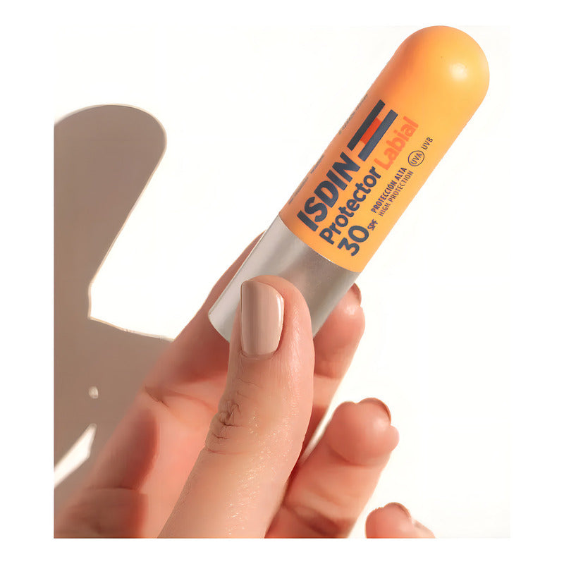 Isdin Protector Labial 30 Spf Stick 4g Balsamo Labial
